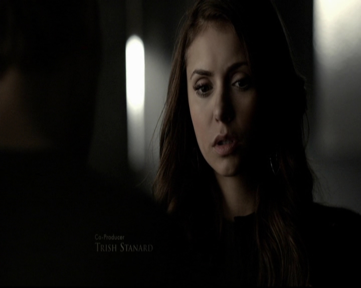 VampireDiariesWorld-dot-org_5x16WhileYouWereSleeping0245.jpg