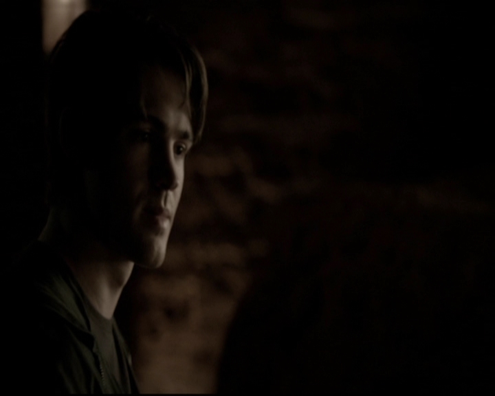 VampireDiariesWorld-dot-org_5x16WhileYouWereSleeping0278.jpg