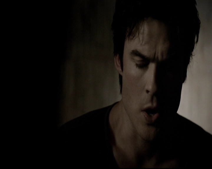 VampireDiariesWorld-dot-org_5x16WhileYouWereSleeping0293.jpg