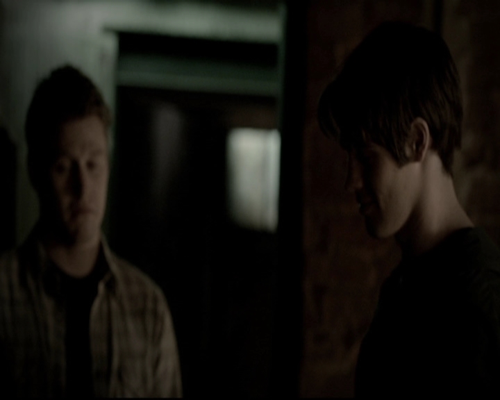 VampireDiariesWorld-dot-org_5x16WhileYouWereSleeping0321.jpg