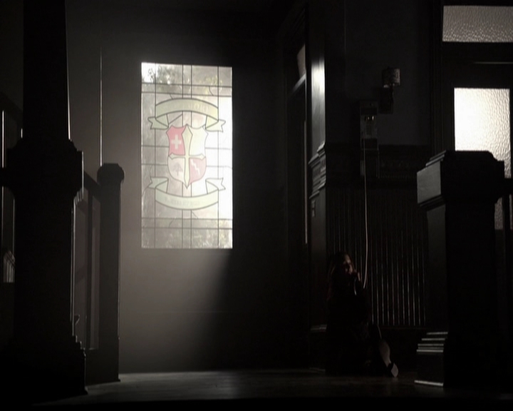 VampireDiariesWorld-dot-org_5x16WhileYouWereSleeping0351.jpg