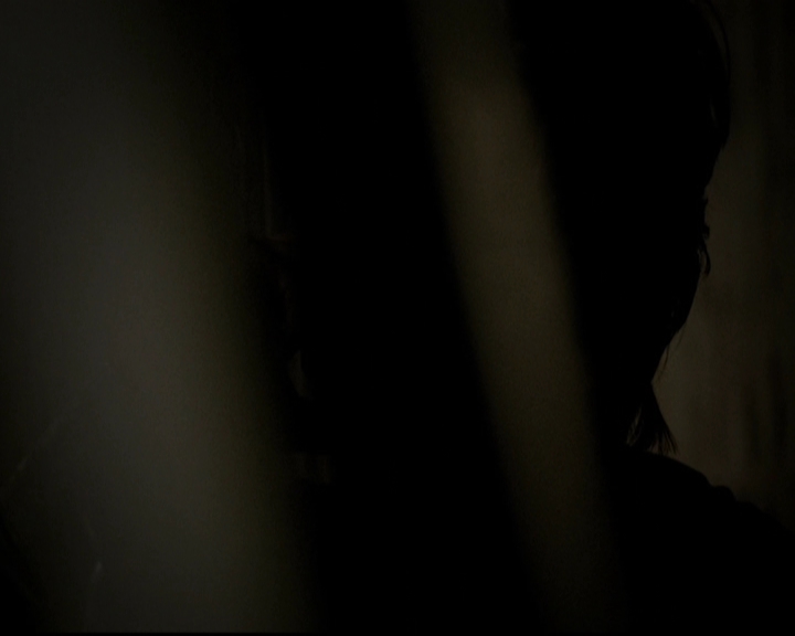 VampireDiariesWorld-dot-org_5x16WhileYouWereSleeping0368.jpg