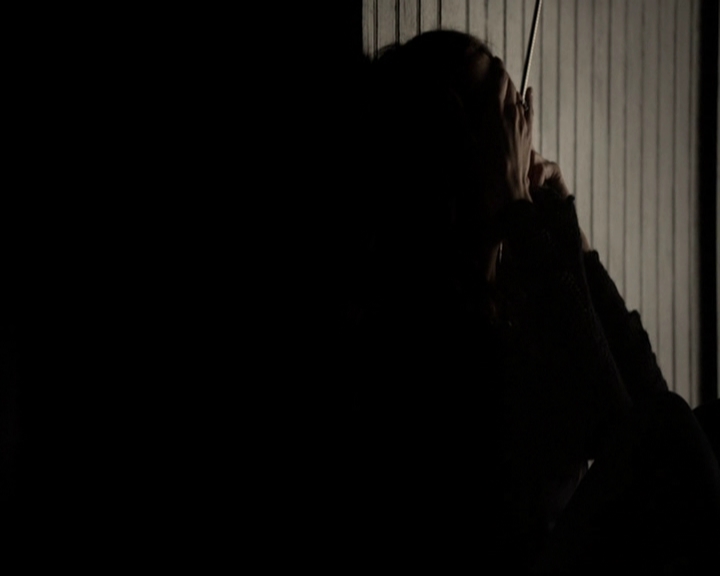 VampireDiariesWorld-dot-org_5x16WhileYouWereSleeping0372.jpg