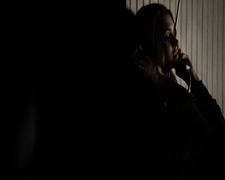 VampireDiariesWorld-dot-org_5x16WhileYouWereSleeping0374.jpg
