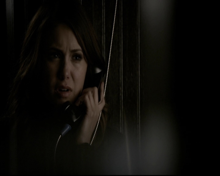 VampireDiariesWorld-dot-org_5x16WhileYouWereSleeping0397.jpg