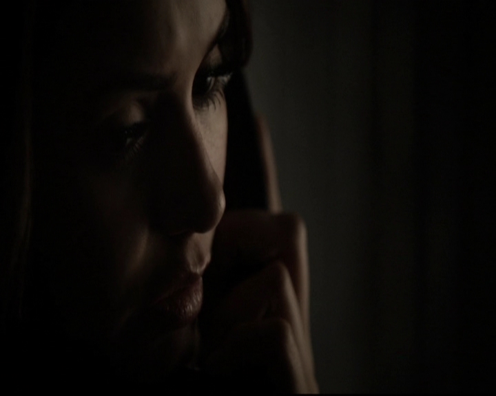 VampireDiariesWorld-dot-org_5x16WhileYouWereSleeping0405.jpg VampireDiariesWorld-dot-org_5x16WhileYouWereSleeping0405.jpg