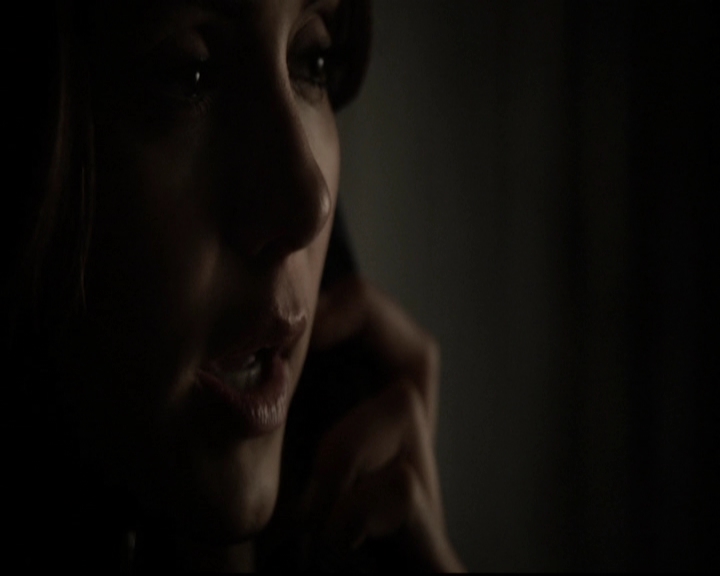 VampireDiariesWorld-dot-org_5x16WhileYouWereSleeping0415.jpg