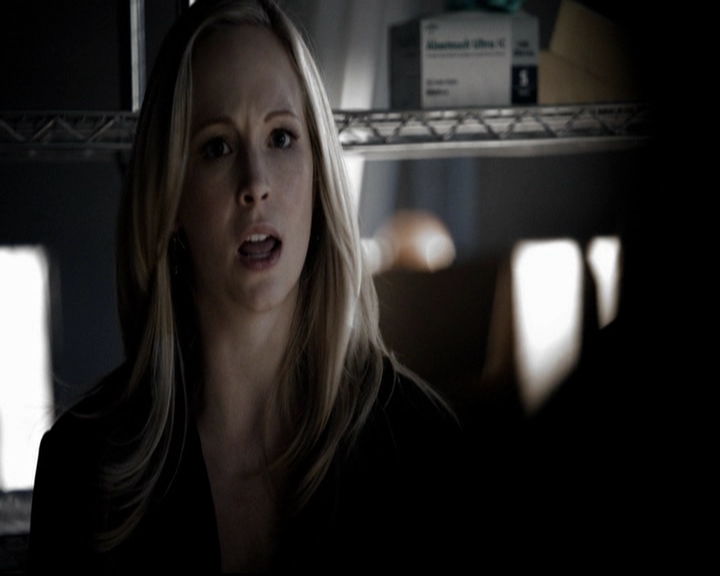 VampireDiariesWorld-dot-org_5x16WhileYouWereSleeping0473.jpg