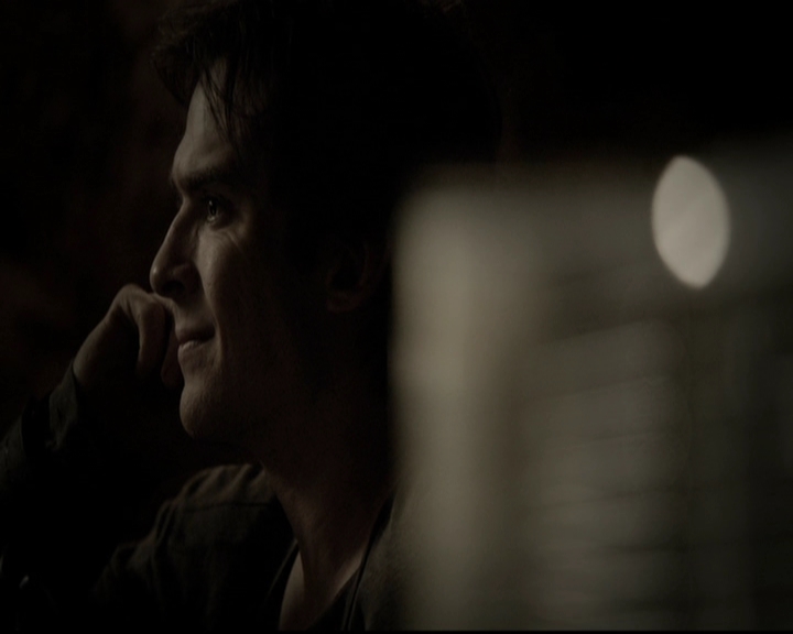 VampireDiariesWorld-dot-org_5x16WhileYouWereSleeping0546.jpg