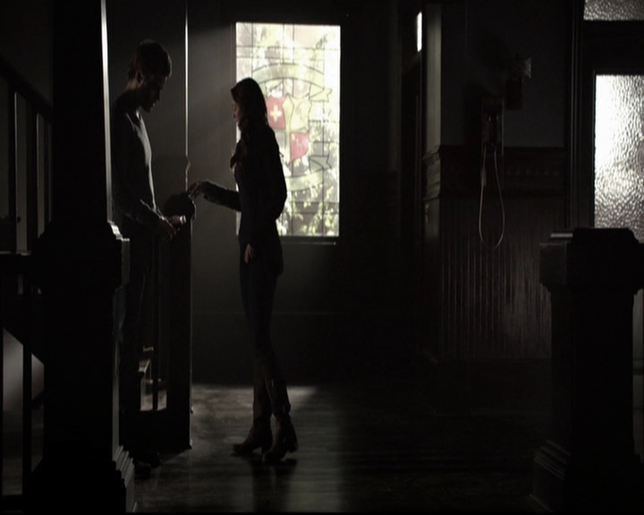 VampireDiariesWorld-dot-org_5x16WhileYouWereSleeping0562.jpg