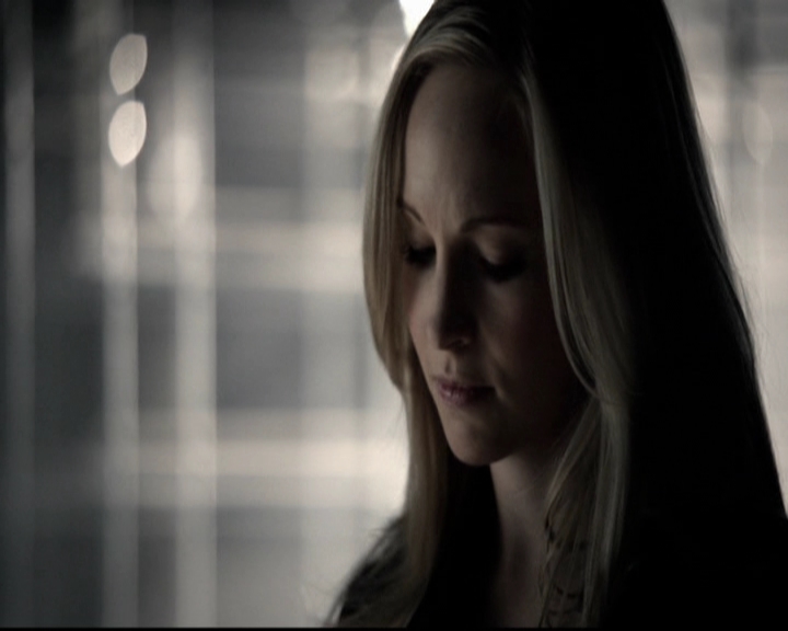 VampireDiariesWorld-dot-org_5x16WhileYouWereSleeping0692.jpg