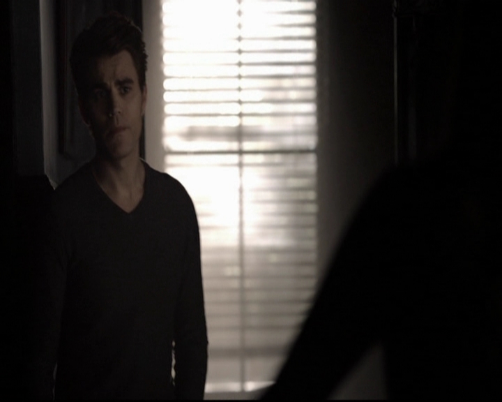 VampireDiariesWorld-dot-org_5x16WhileYouWereSleeping0700.jpg