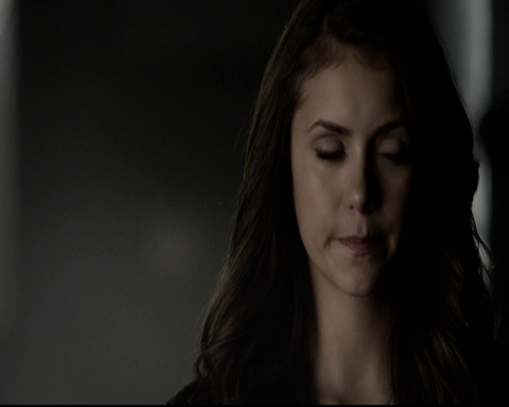 VampireDiariesWorld-dot-org_5x16WhileYouWereSleeping0732.jpg