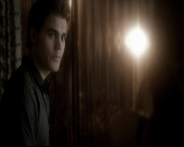 VampireDiariesWorld-dot-org_5x16WhileYouWereSleeping0930.jpg