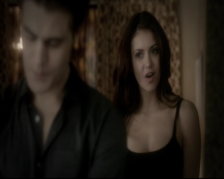 VampireDiariesWorld-dot-org_5x16WhileYouWereSleeping0933.jpg