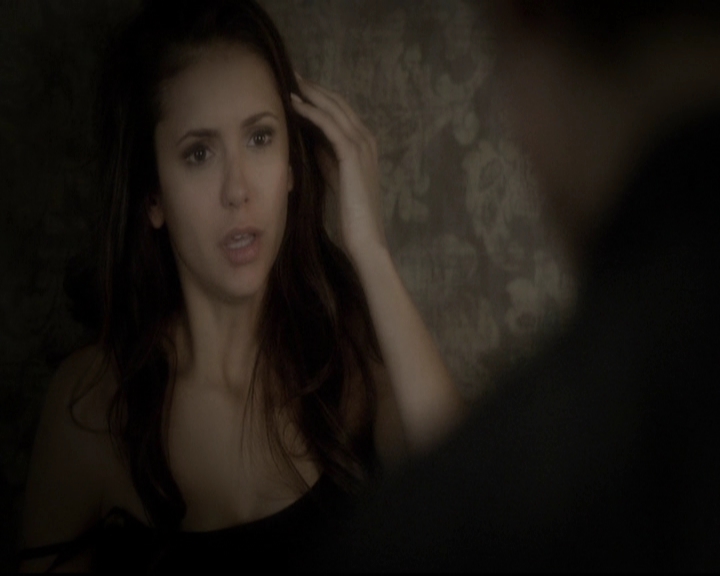 VampireDiariesWorld-dot-org_5x16WhileYouWereSleeping0988.jpg