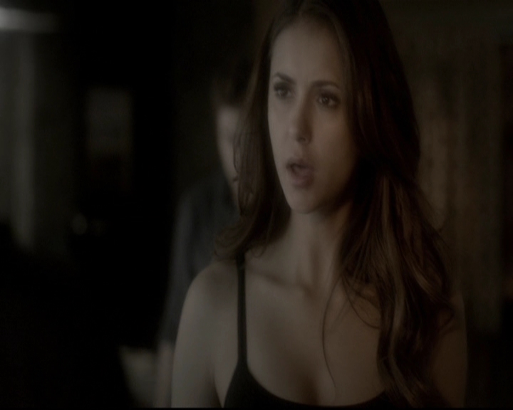 VampireDiariesWorld-dot-org_5x16WhileYouWereSleeping1008.jpg