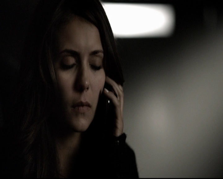 VampireDiariesWorld-dot-org_5x16WhileYouWereSleeping1224.jpg