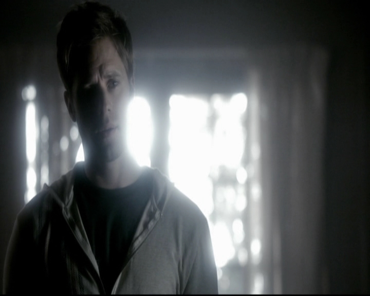 VampireDiariesWorld-dot-org_5x16WhileYouWereSleeping1340.jpg