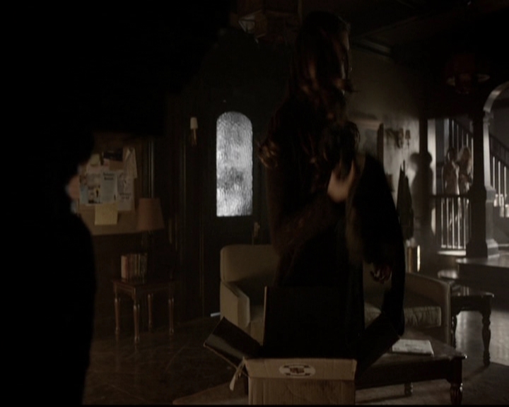 VampireDiariesWorld-dot-org_5x16WhileYouWereSleeping1732.jpg