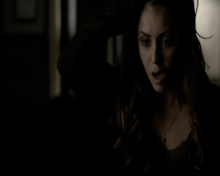 VampireDiariesWorld-dot-org_5x16WhileYouWereSleeping1767.jpg