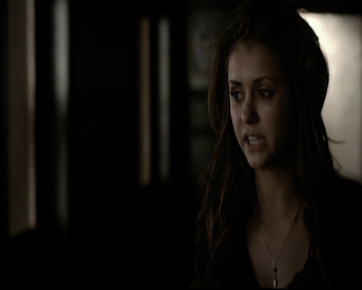 VampireDiariesWorld-dot-org_5x16WhileYouWereSleeping1773.jpg