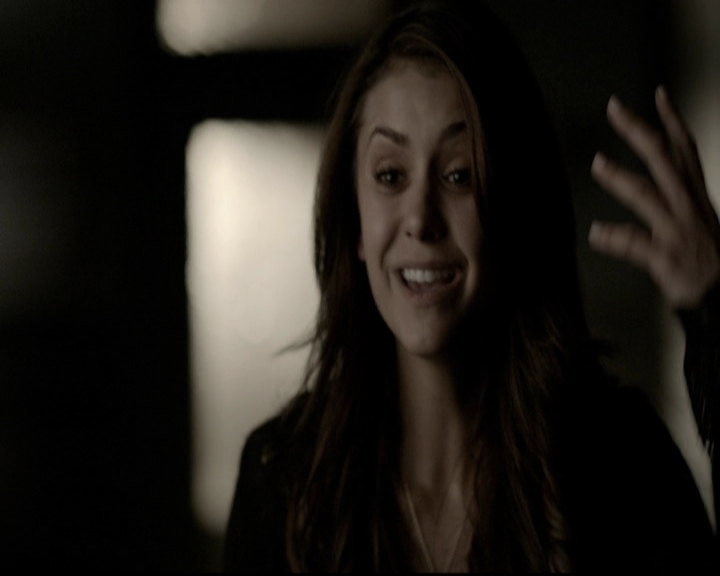 VampireDiariesWorld-dot-org_5x16WhileYouWereSleeping1789.jpg