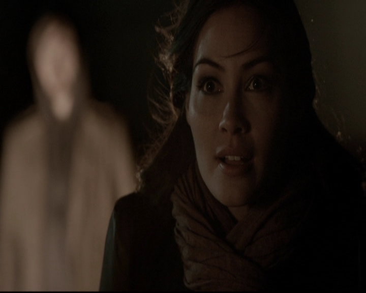 VampireDiariesWorld-dot-org_5x16WhileYouWereSleeping1818.jpg