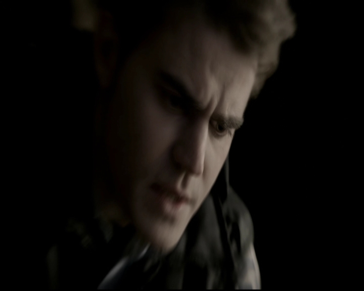 VampireDiariesWorld-dot-org_5x16WhileYouWereSleeping1821.jpg