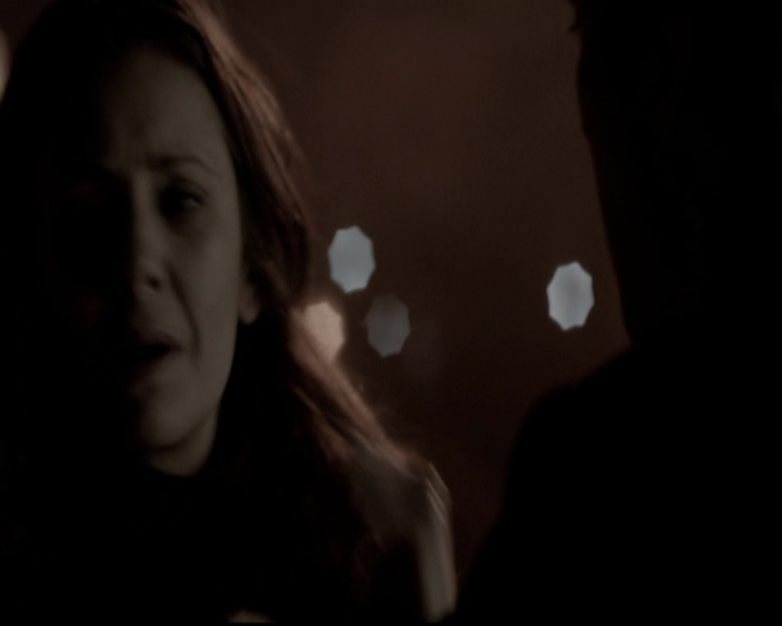 VampireDiariesWorld-dot-org_5x16WhileYouWereSleeping1979.jpg VampireDiariesWorld-dot-org_5x16WhileYouWereSleeping1979.jpg