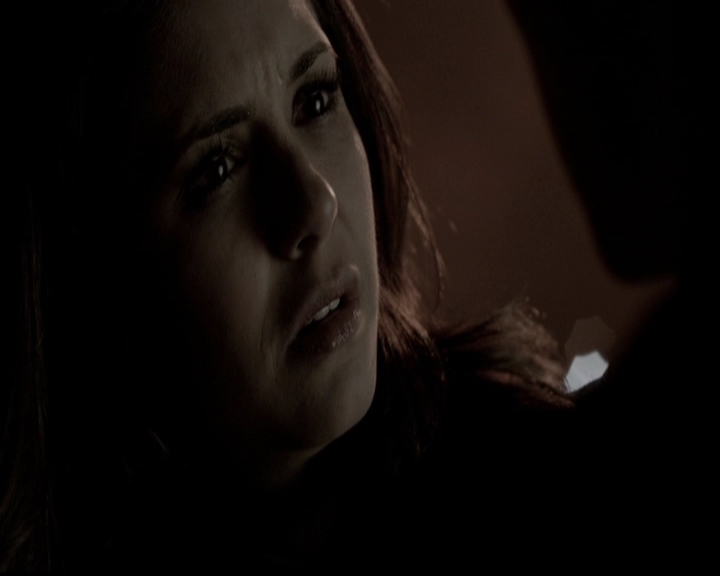 VampireDiariesWorld-dot-org_5x16WhileYouWereSleeping1987.jpg