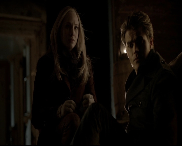 VampireDiariesWorld-dot-org_5x16WhileYouWereSleeping2098.jpg