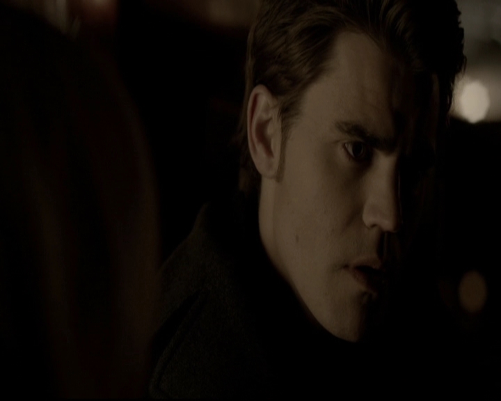 VampireDiariesWorld-dot-org_5x16WhileYouWereSleeping2109.jpg