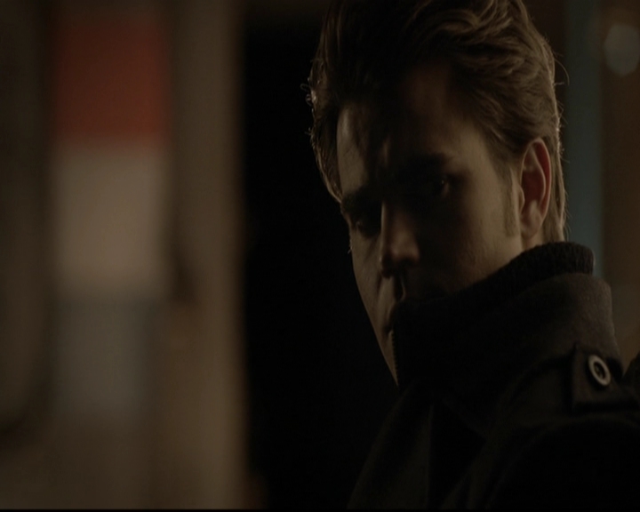 VampireDiariesWorld-dot-org_5x16WhileYouWereSleeping2126.jpg