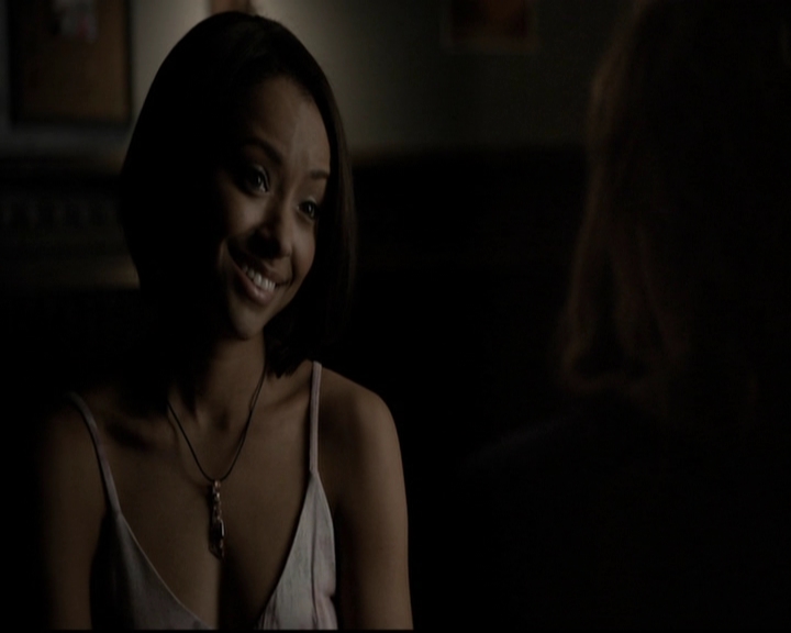 VampireDiariesWorld-dot-org_5x16WhileYouWereSleeping2143.jpg