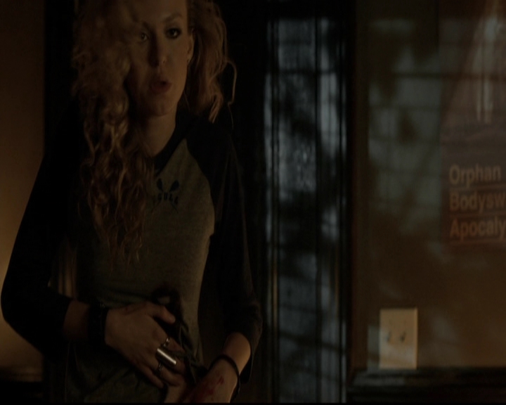 VampireDiariesWorld-dot-org_5x16WhileYouWereSleeping2160.jpg