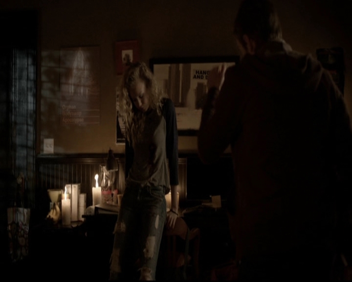 VampireDiariesWorld-dot-org_5x16WhileYouWereSleeping2169.jpg