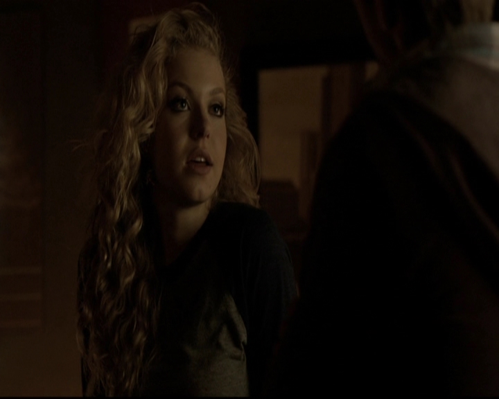 VampireDiariesWorld-dot-org_5x16WhileYouWereSleeping2176.jpg