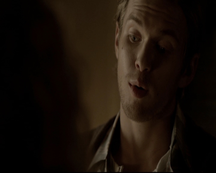 VampireDiariesWorld-dot-org_5x16WhileYouWereSleeping2179.jpg