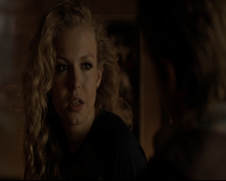 VampireDiariesWorld-dot-org_5x16WhileYouWereSleeping2190.jpg