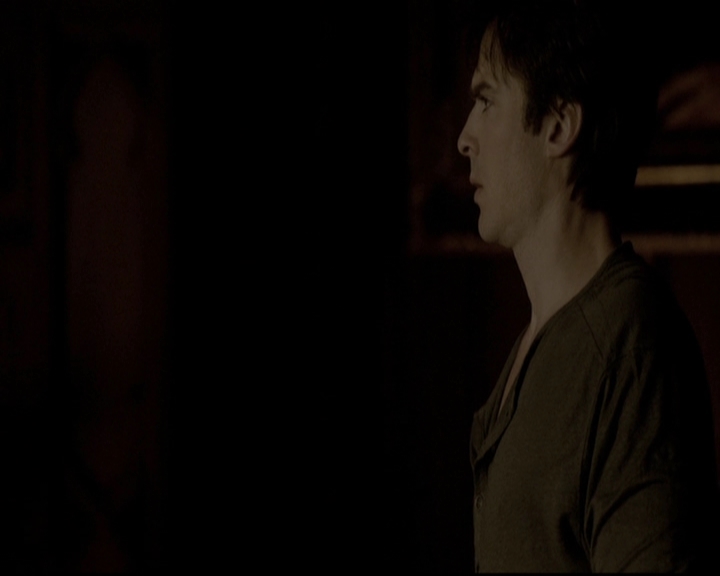 VampireDiariesWorld-dot-org_5x16WhileYouWereSleeping2204.jpg