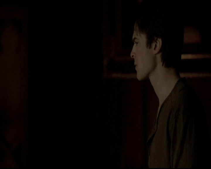 VampireDiariesWorld-dot-org_5x16WhileYouWereSleeping2217.jpg