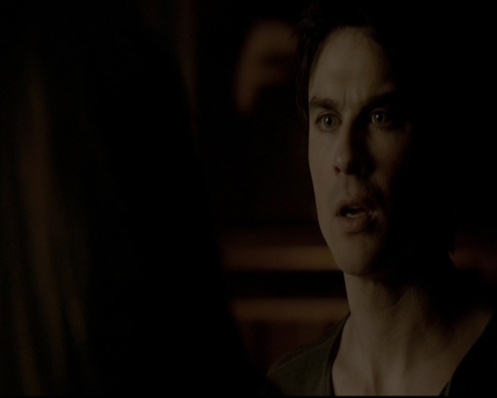 VampireDiariesWorld-dot-org_5x16WhileYouWereSleeping2232.jpg