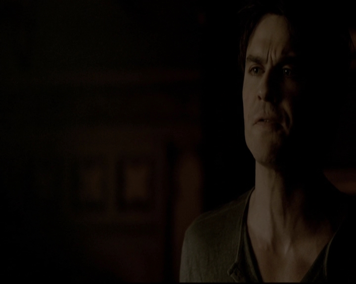 VampireDiariesWorld-dot-org_5x16WhileYouWereSleeping2247.jpg