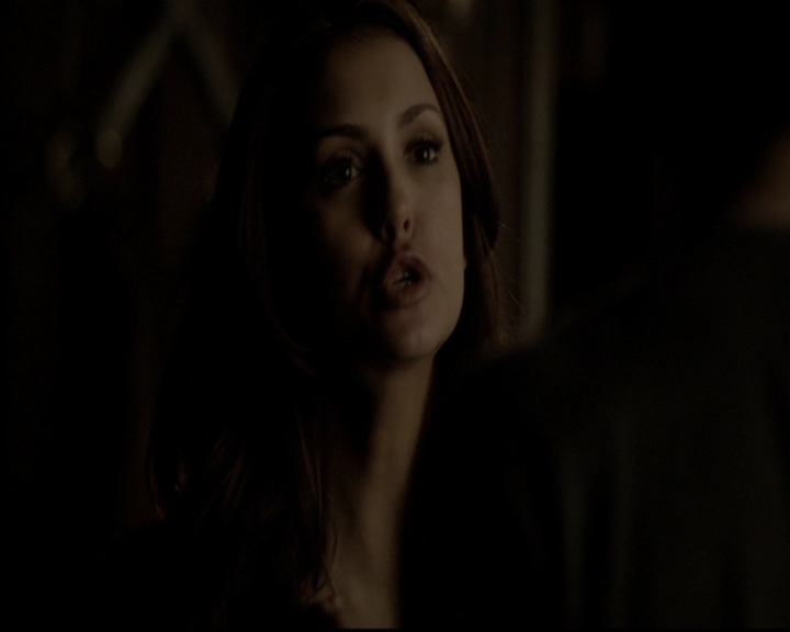 VampireDiariesWorld-dot-org_5x16WhileYouWereSleeping2252.jpg