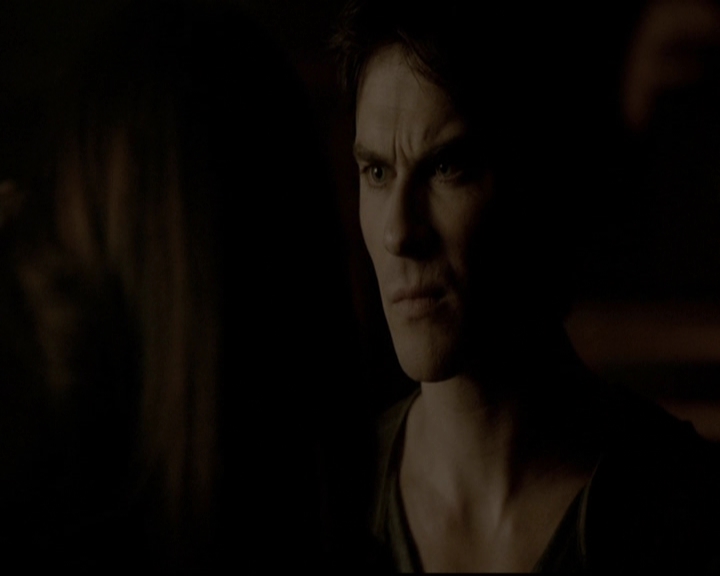VampireDiariesWorld-dot-org_5x16WhileYouWereSleeping2262.jpg