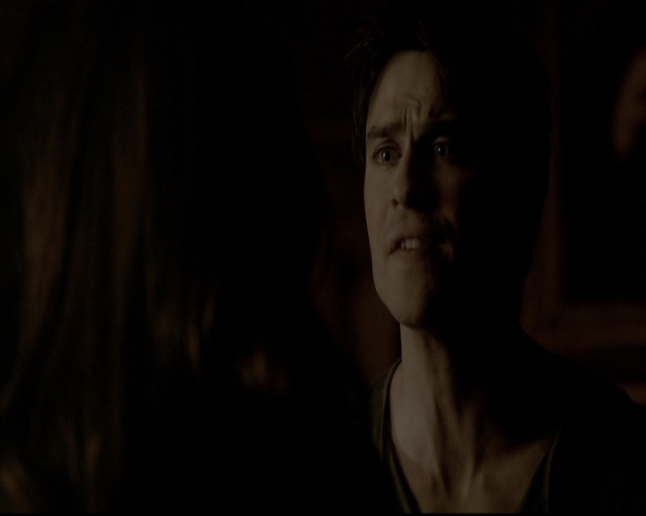 VampireDiariesWorld-dot-org_5x16WhileYouWereSleeping2268.jpg