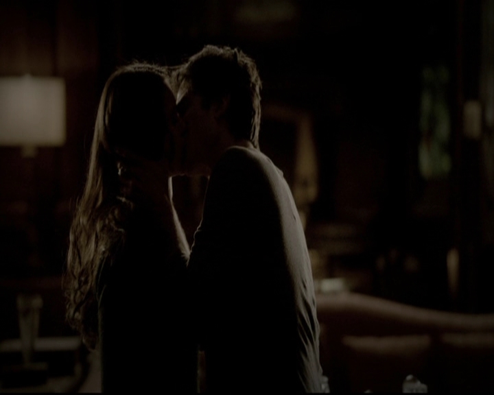 VampireDiariesWorld-dot-org_5x16WhileYouWereSleeping2293.jpg