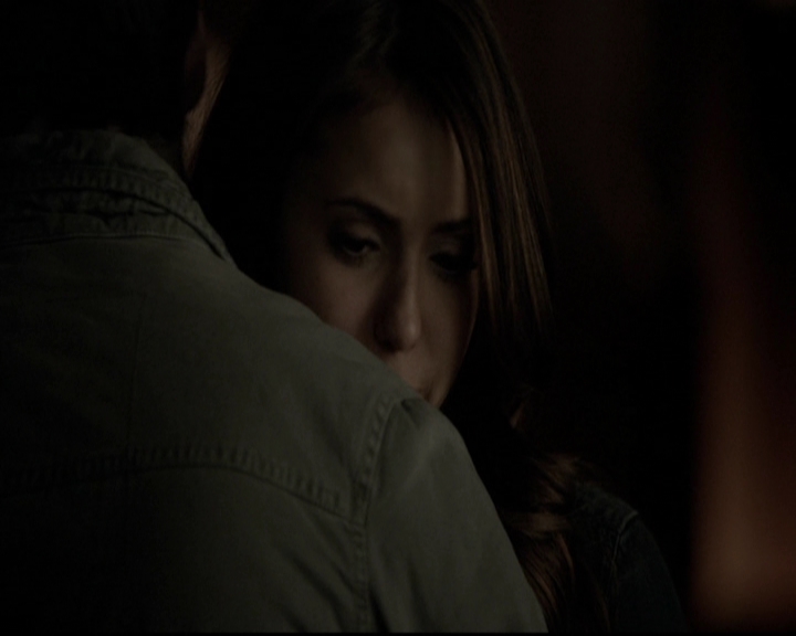 VampireDiariesWorld-dot-org_5x17RescueMe1880.jpg