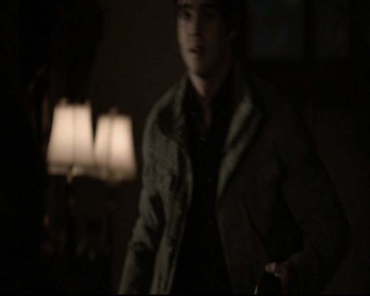VampireDiariesWorld-dot-org_5x17RescueMe1886.jpg